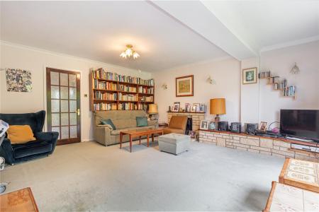 Living-room-1.jpg