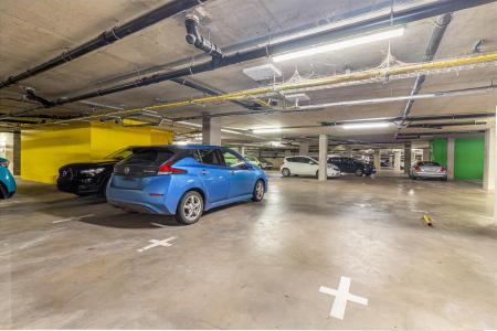 Parking-1.jpg