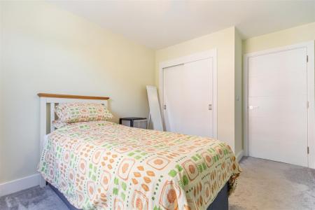 Bedroom-2-2.jpg