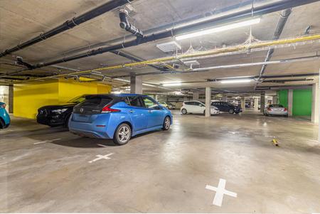Parking-1.jpg