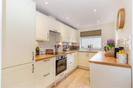Kitchen-1.jpg