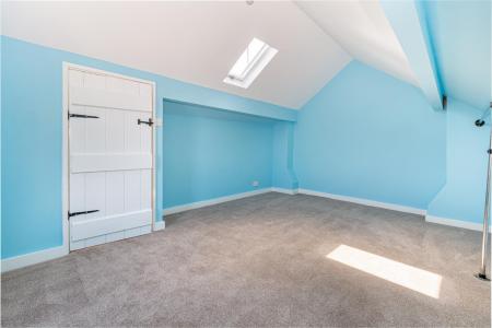 attic-room-1.jpg