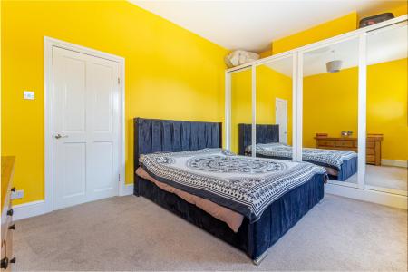 bedroom-1-2.jpg