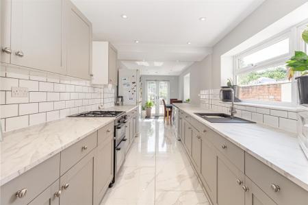 Kitchen-1.jpg