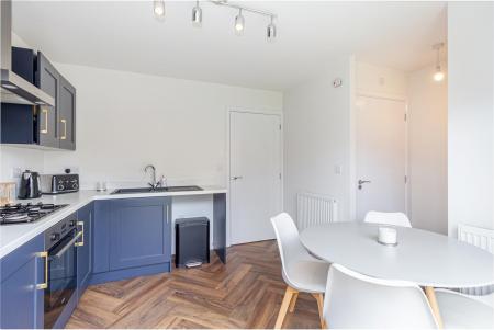 Kitchen-4.jpg