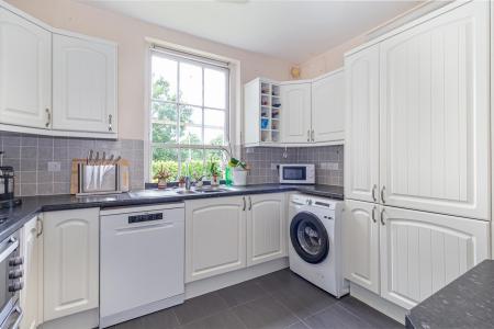 Kitchen-3.jpg