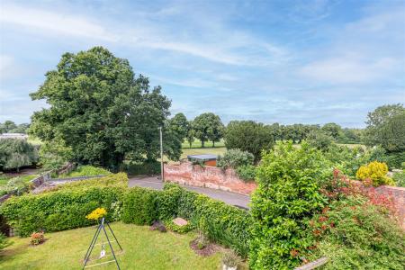 Garden-2.jpg