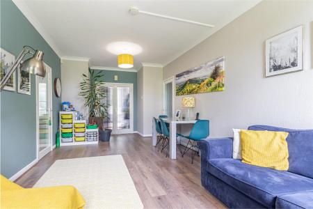 Living-room-2.jpg