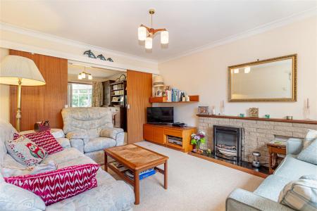 Living-room-1.jpg
