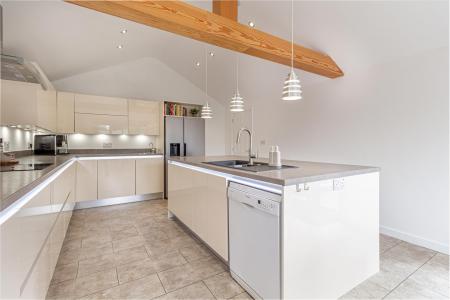 Kitchen-3.jpg