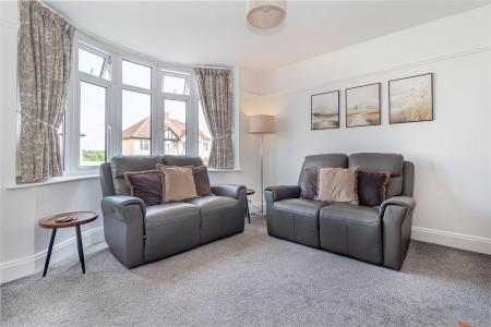 Sitting-room-1.jpg