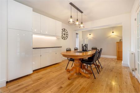 Dining-room-2.jpg