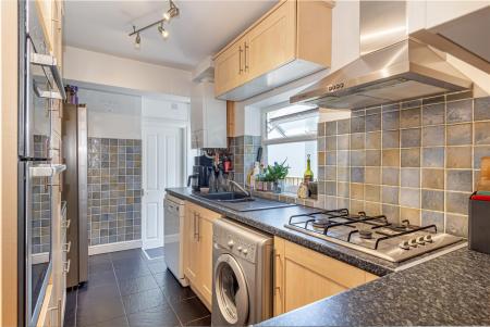 Kitchen-5.jpg