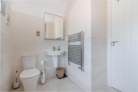 ensuite-2.jpg