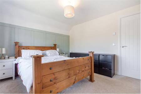 bedroom-1-1.jpg
