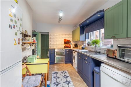 Kitchen-3.jpg