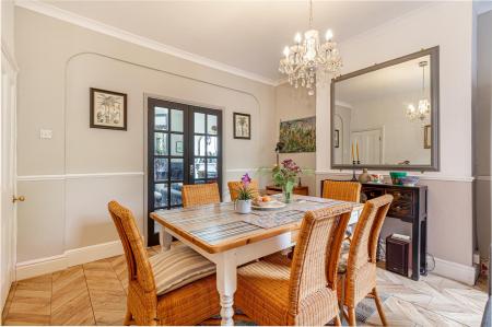 Dining-room-3.jpg