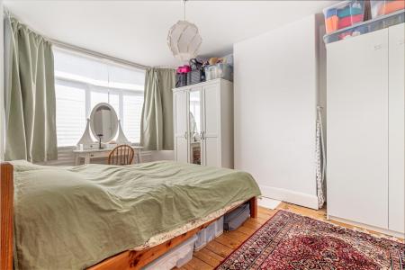 bedroom-1-1.jpg