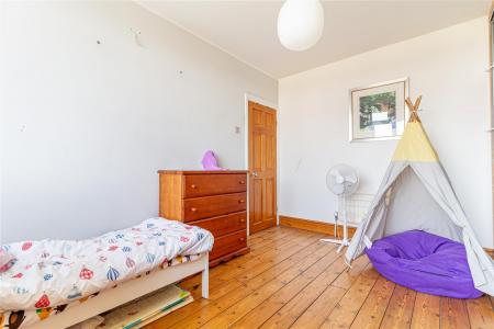 Bedroom-2-2.jpg