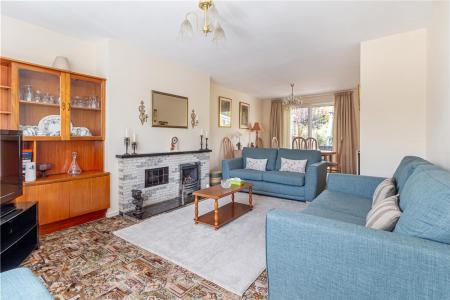 Living-room-2.jpg