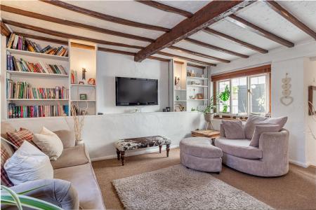 Living-room-2.jpg