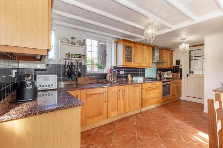 Kitchen-1.jpg
