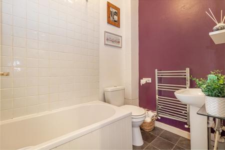 Bathroom-1.jpg