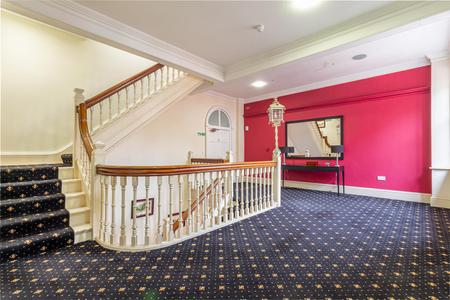hallway-.jpg