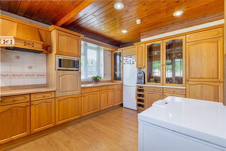 Kitchen-2.jpg