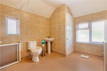 Bathroom-1.jpg