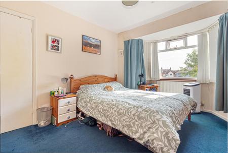 bedroom-1-1.jpg