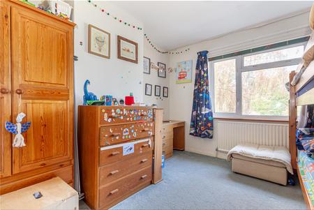 bedroom-2-3.jpg