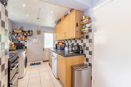 kitchen-2.jpg