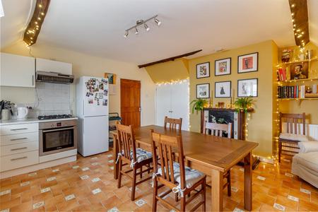 Kitchen-3.jpg