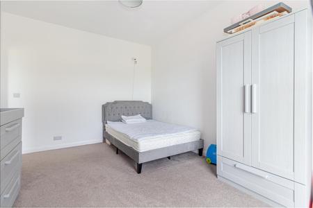Bedroom-23.jpg