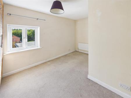 CAM02935G0-PR0133-STILL014.jpg