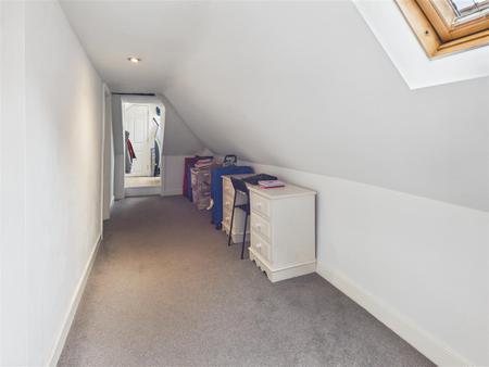 CAM02935G0-PR0137-STILL002.jpg