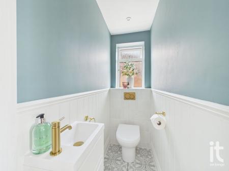 Photograph 21