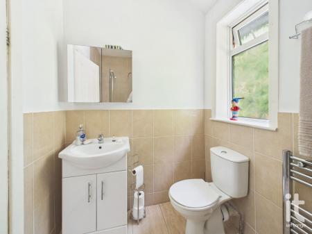 Photograph 12