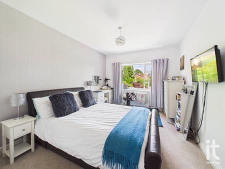 Photograph 28