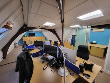 The Lanterns Royston (4)