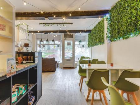 63 High St (The Hideaway Cafe)-15