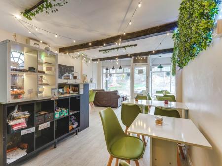 63 High St (The Hideaway Cafe)-13