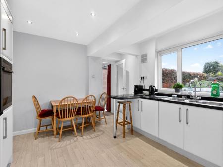 Kitchen Breakfast Room