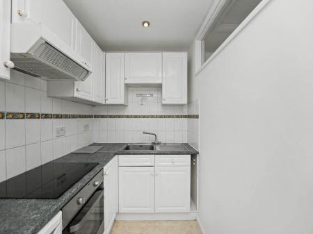 Kitchen (2)