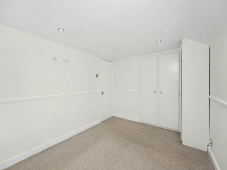 Bedroom 1 (3)
