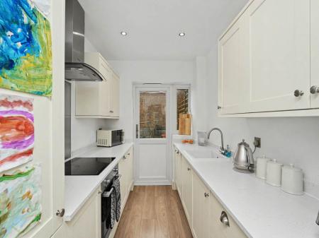 10_Kitchen