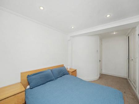 23_Bedroom_Two_Alternative
