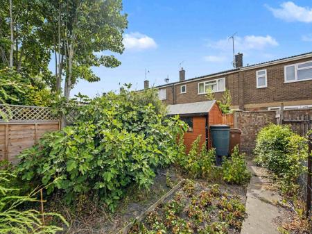 33_Rear_Garden_Additional_View