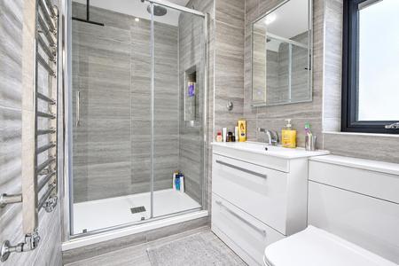 En Suite 2.png